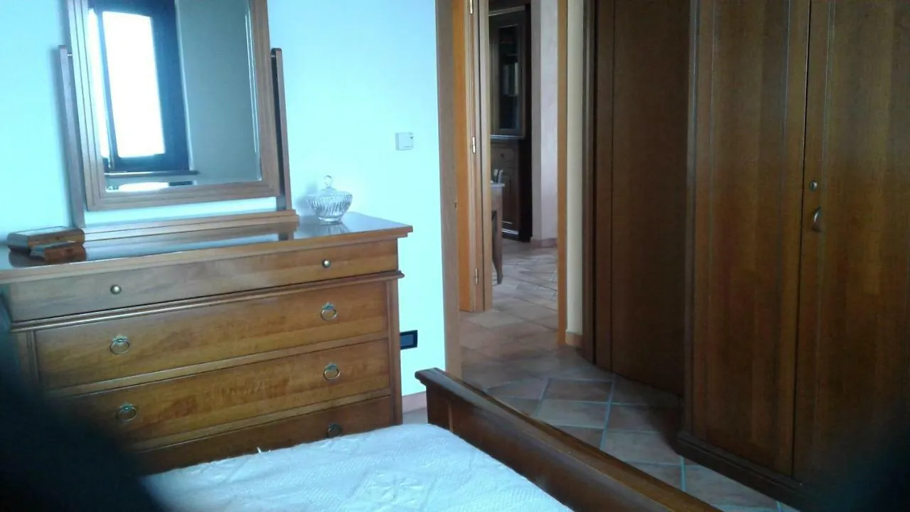 Appartamento Monteisola Mara モンテ・イーゾラ イタリア